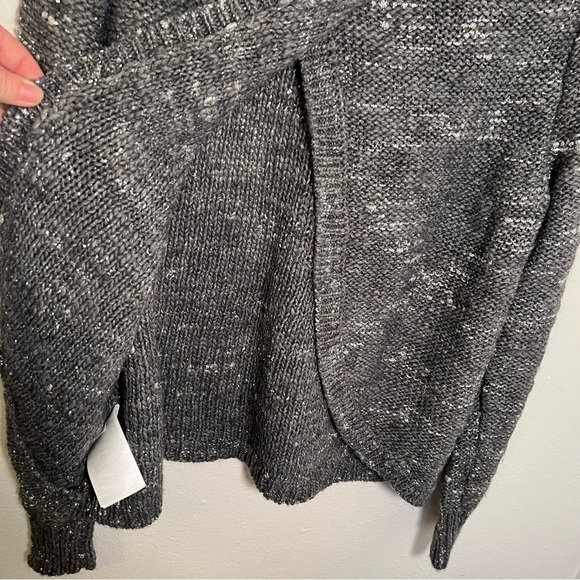 Banana Republic Crewneck Sweater Steel Gray Silver Metallic - Picture 11 of 13